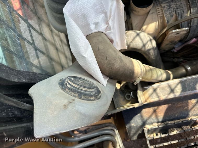 image for item DN0737 2010 Caterpillar  246C skid steer loader