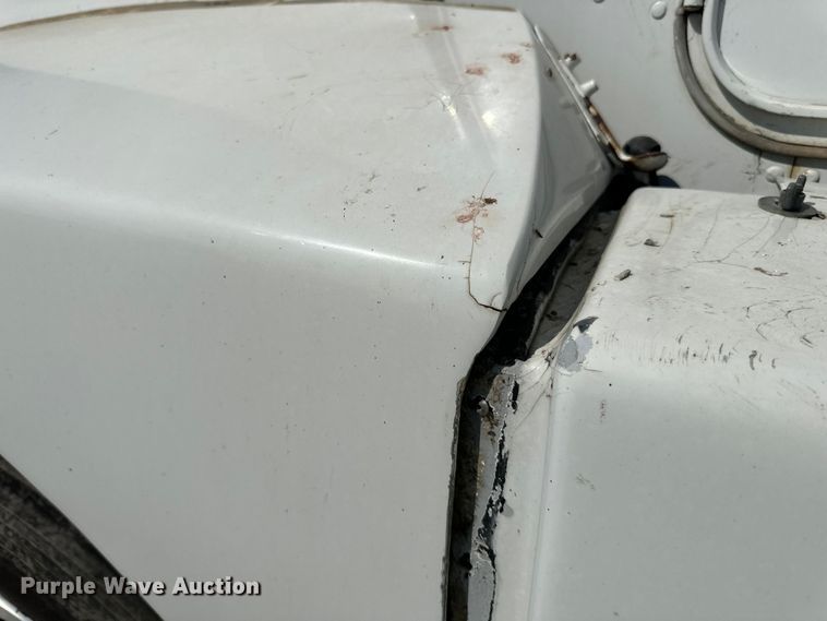 image for item DN0738 1986 Kenworth  T600A utility / service truck