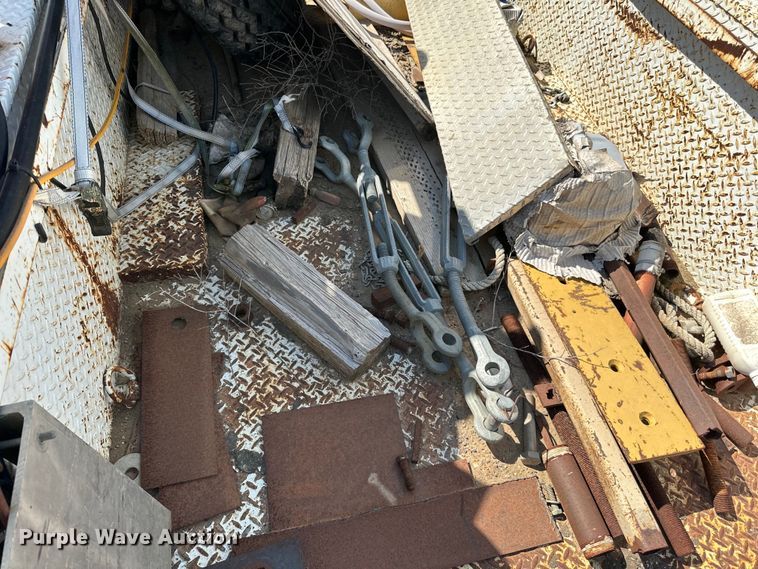 image for item DN0738 1986 Kenworth  T600A utility / service truck