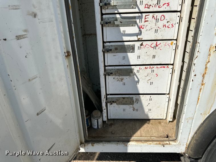 image for item DN0738 1986 Kenworth  T600A utility / service truck