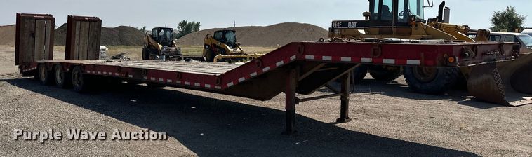 image for item DN0739 2001 Talbert equipment trailer