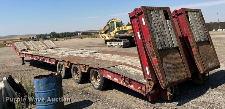 image for item DN0739 2001 Talbert equipment trailer