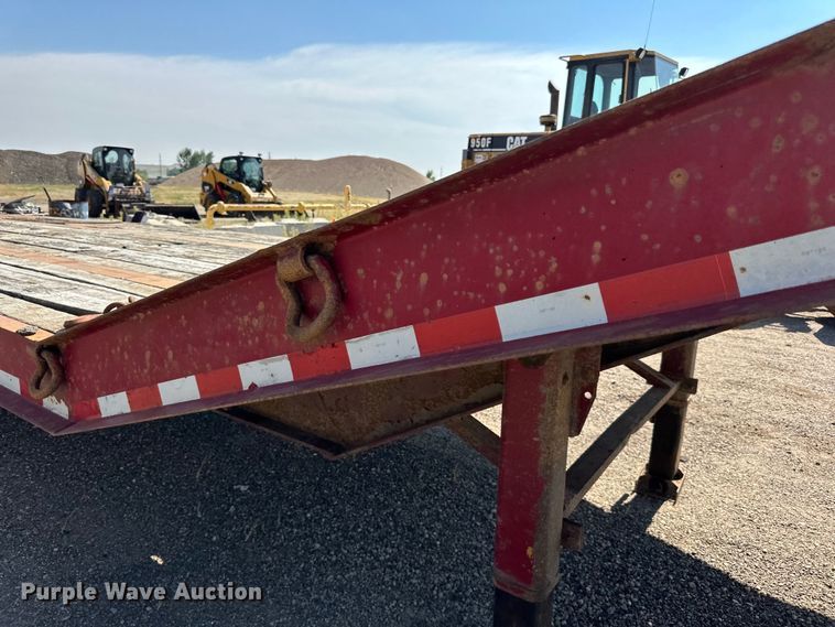 image for item DN0739 2001 Talbert equipment trailer