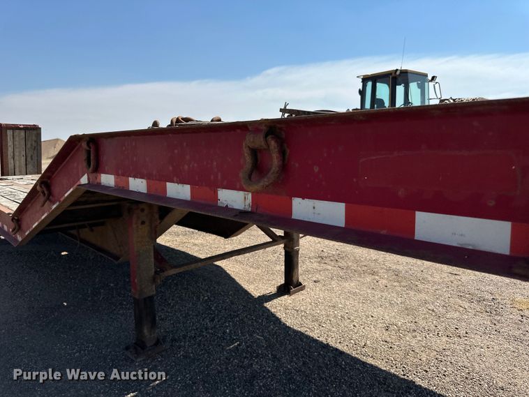 image for item DN0739 2001 Talbert equipment trailer