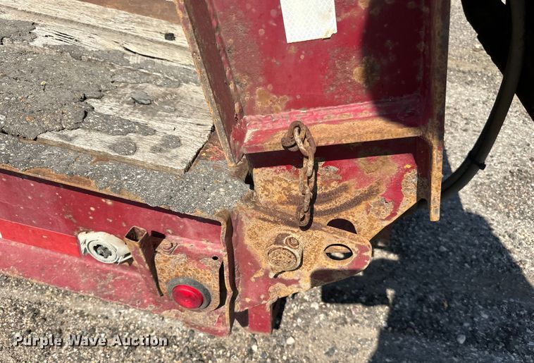 image for item DN0739 2001 Talbert equipment trailer