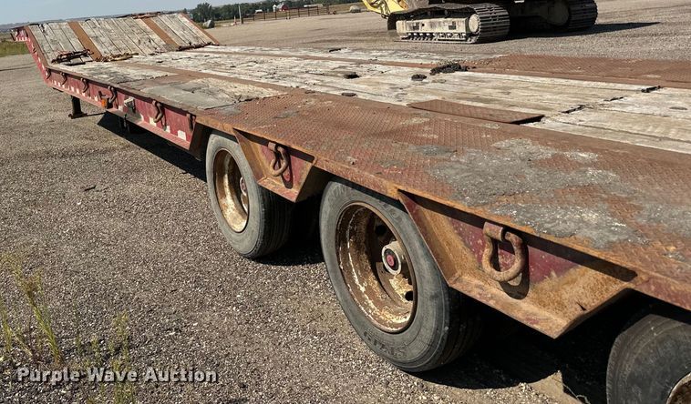 image for item DN0739 2001 Talbert equipment trailer