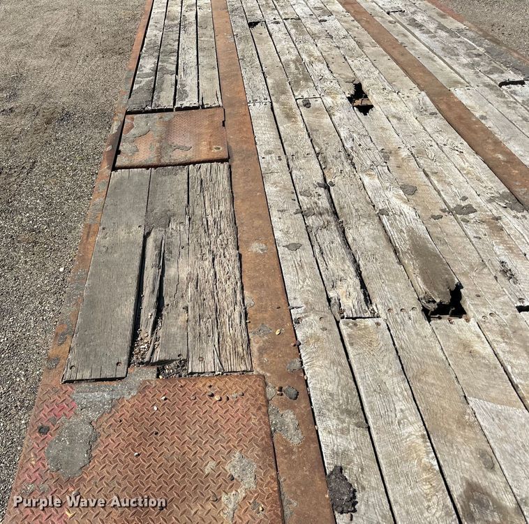 image for item DN0739 2001 Talbert equipment trailer