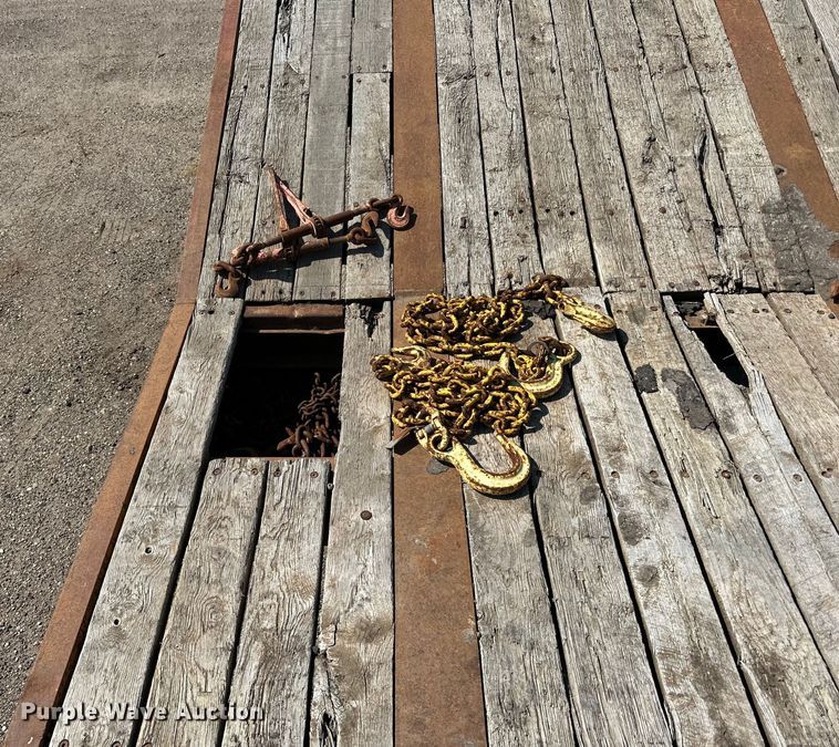 image for item DN0739 2001 Talbert equipment trailer