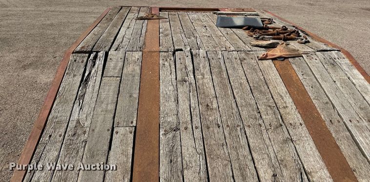 image for item DN0739 2001 Talbert equipment trailer