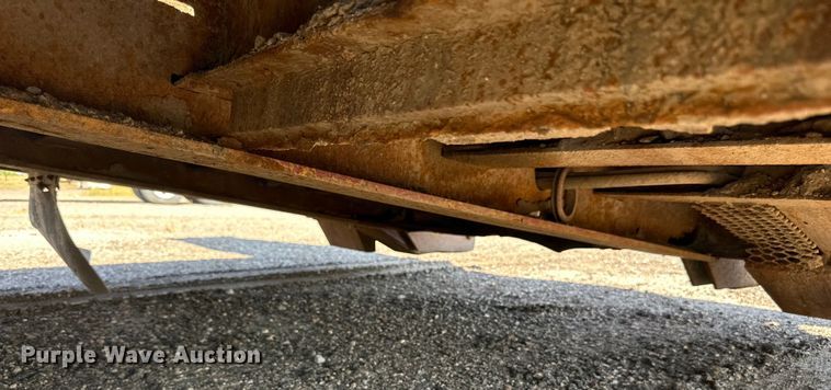 image for item DN0739 2001 Talbert equipment trailer