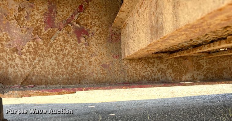 image for item DN0739 2001 Talbert equipment trailer