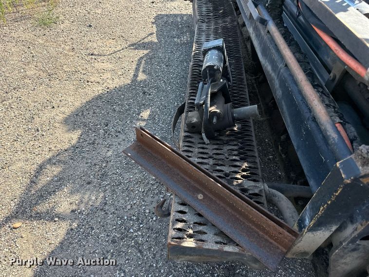 image for item DN0741 2011 Caterpillar  AP1055D paver