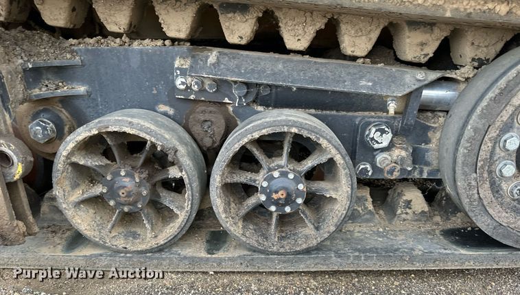 image for item DN0741 2011 Caterpillar  AP1055D paver