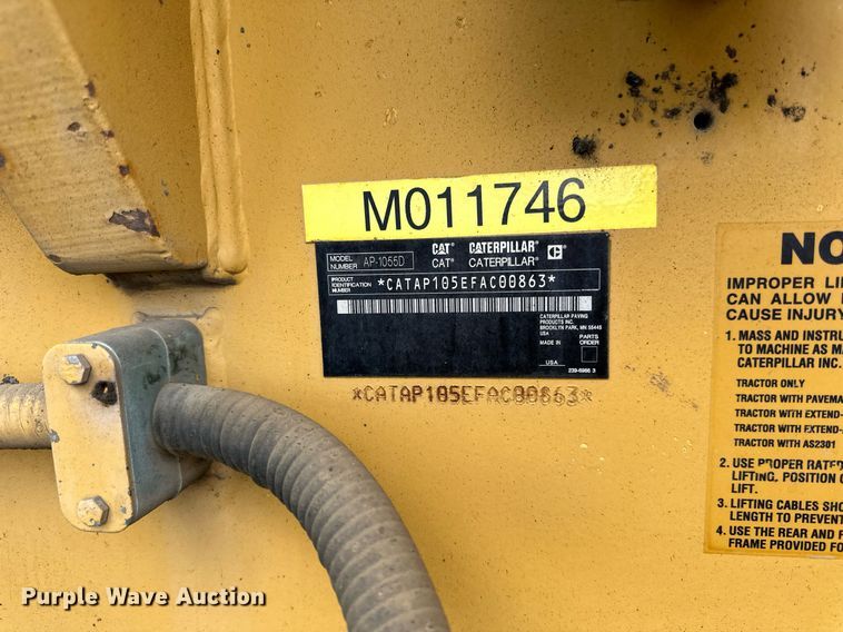 image for item DN0741 2011 Caterpillar  AP1055D paver