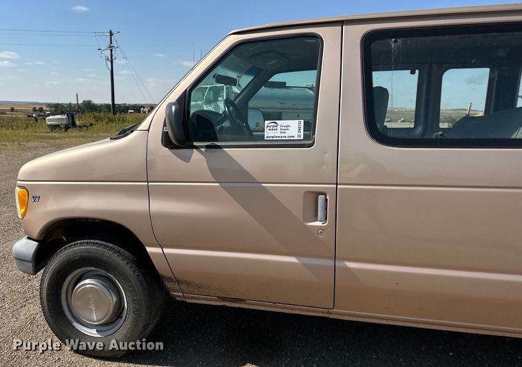 image for item DN0743 1998 Ford  E350 van