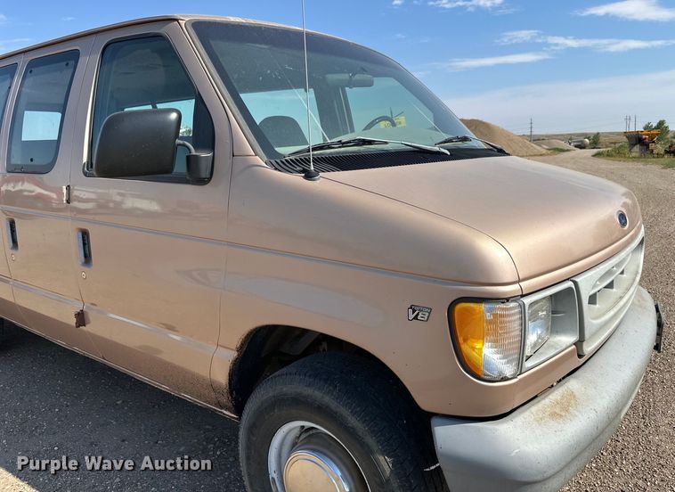 image for item DN0743 1998 Ford  E350 van