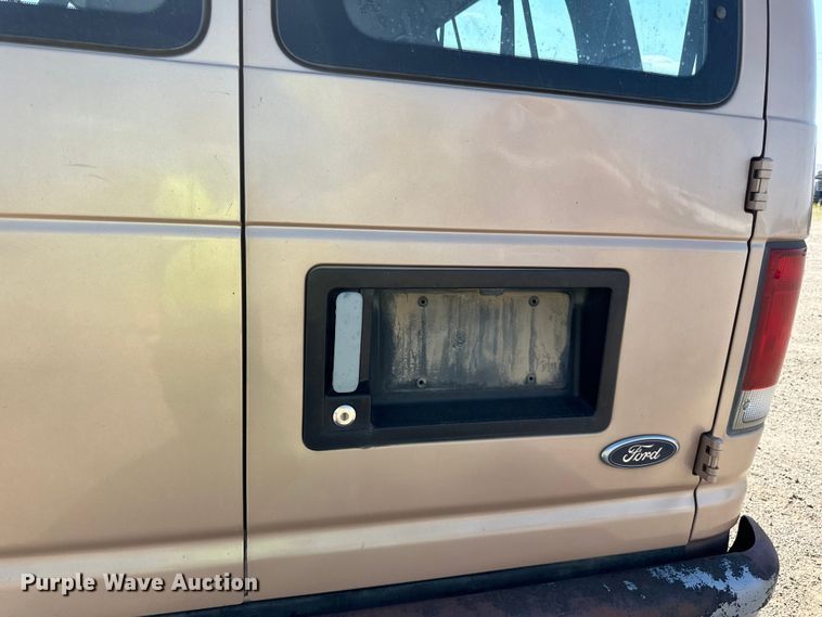 image for item DN0743 1998 Ford  E350 van