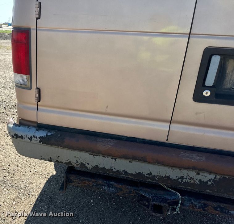 image for item DN0743 1998 Ford  E350 van