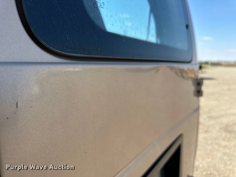 image for item DN0743 1998 Ford  E350 van