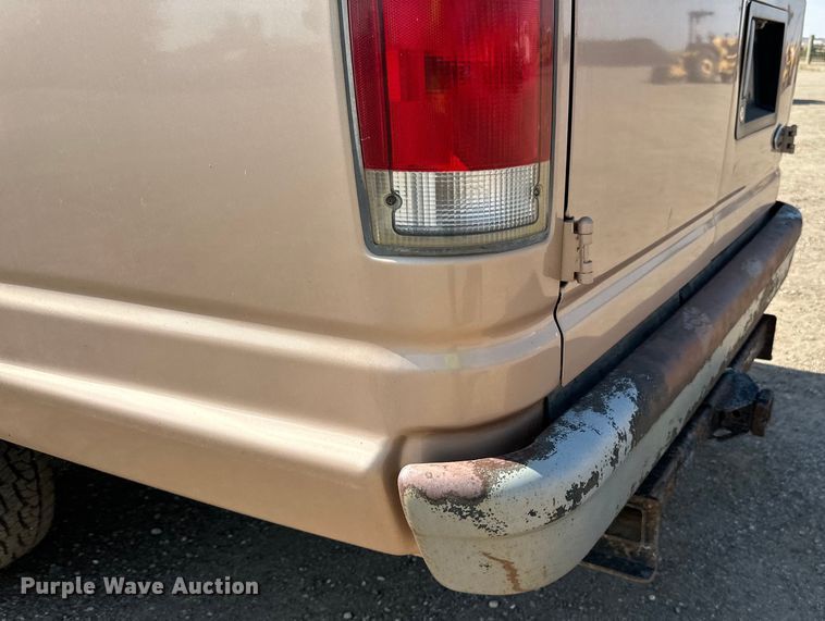image for item DN0743 1998 Ford  E350 van