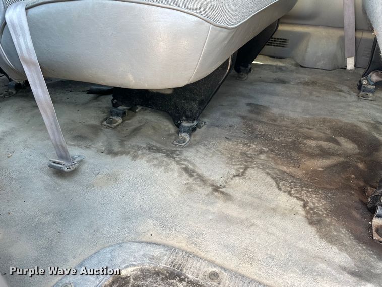 image for item DN0743 1998 Ford  E350 van