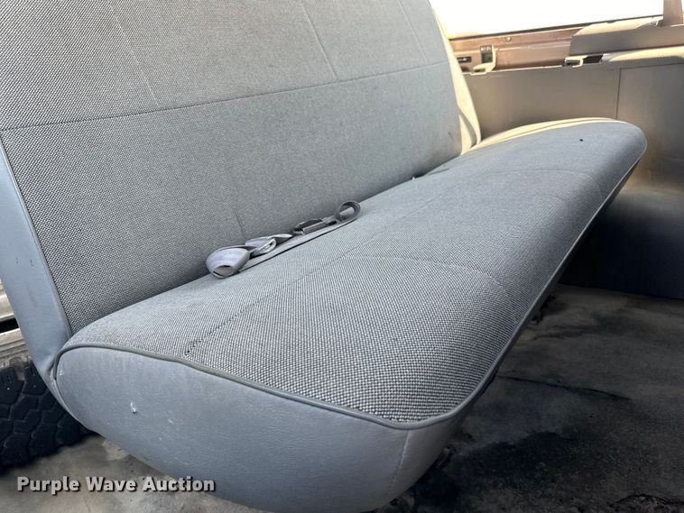 image for item DN0743 1998 Ford  E350 van