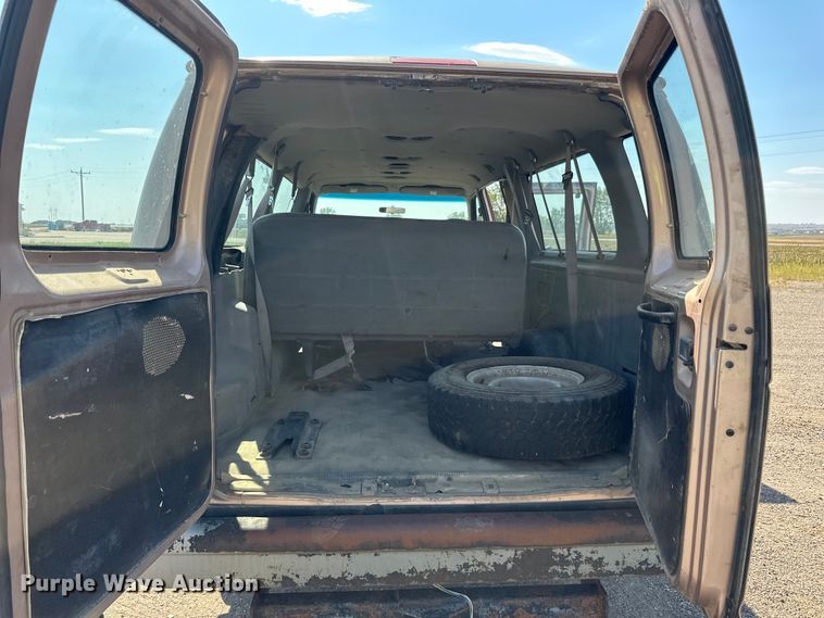 image for item DN0743 1998 Ford  E350 van