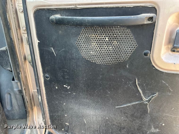 image for item DN0743 1998 Ford  E350 van