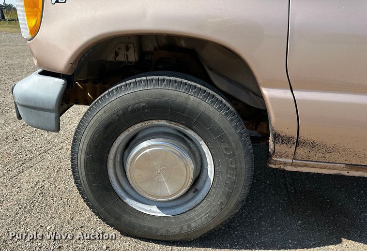 image for item DN0743 1998 Ford  E350 van