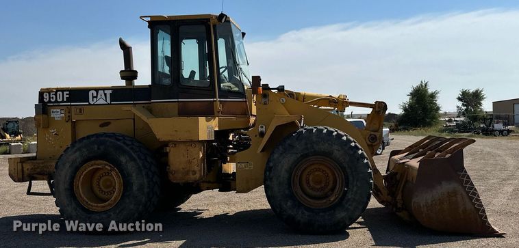 image for item DN0744 1998 Caterpillar  950F Series II wheel loader