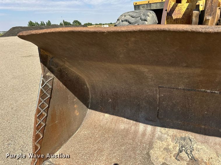 image for item DN0744 1998 Caterpillar  950F Series II wheel loader