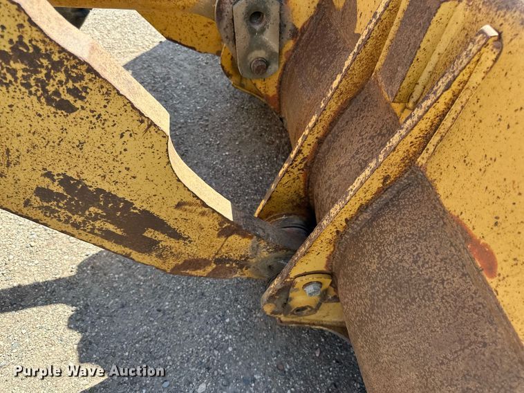 image for item DN0744 1998 Caterpillar  950F Series II wheel loader