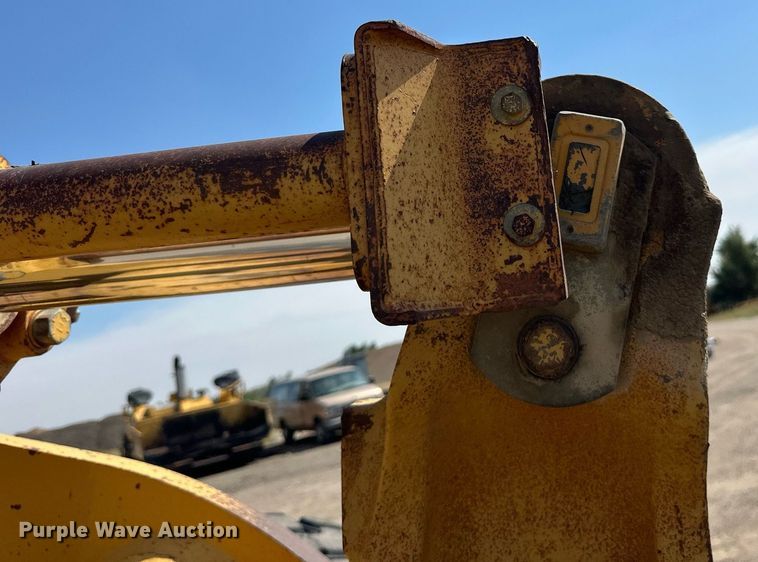 image for item DN0744 1998 Caterpillar  950F Series II wheel loader