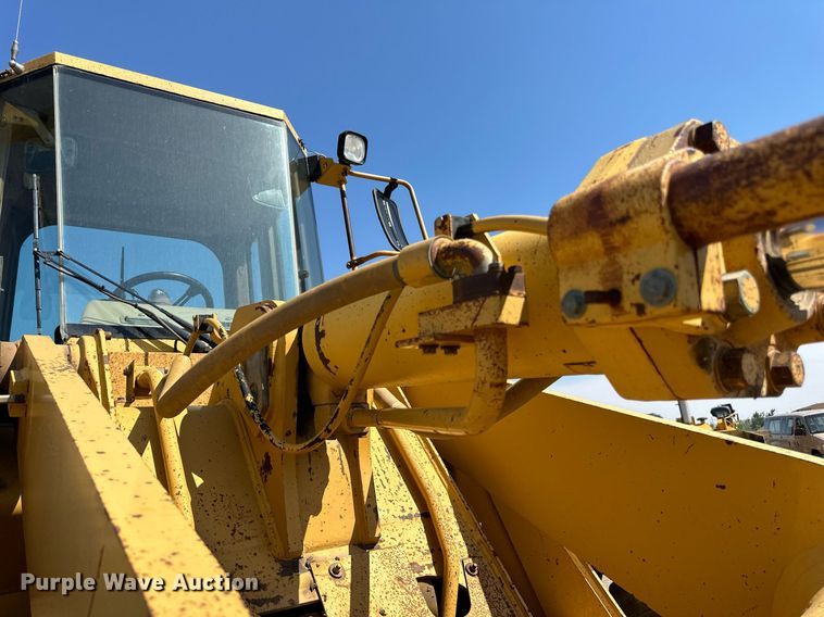 image for item DN0744 1998 Caterpillar  950F Series II wheel loader