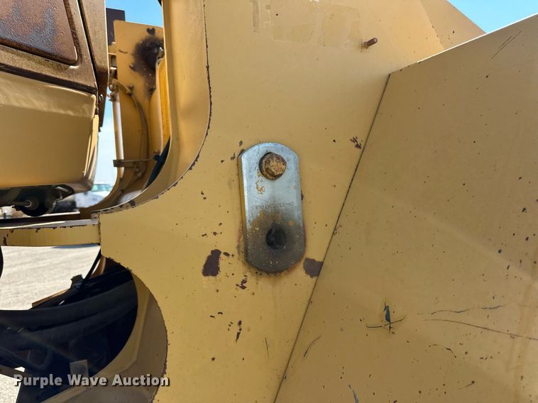 image for item DN0744 1998 Caterpillar  950F Series II wheel loader