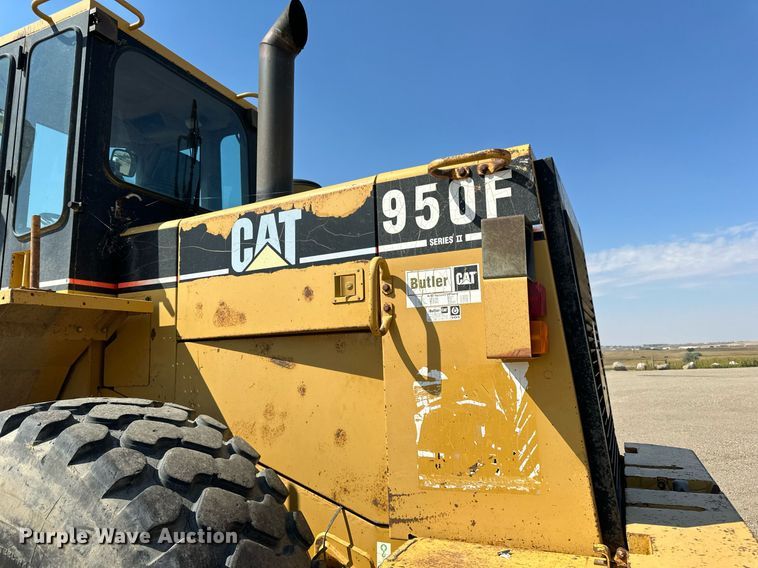 image for item DN0744 1998 Caterpillar  950F Series II wheel loader