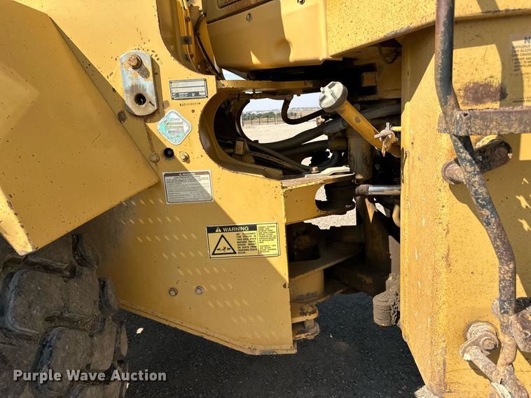 image for item DN0744 1998 Caterpillar  950F Series II wheel loader