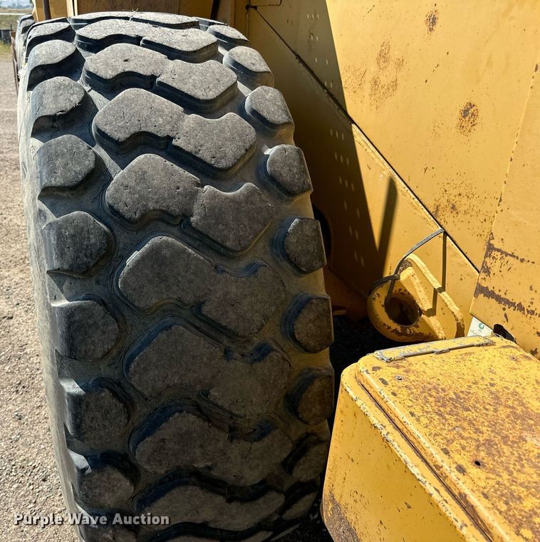 image for item DN0744 1998 Caterpillar  950F Series II wheel loader