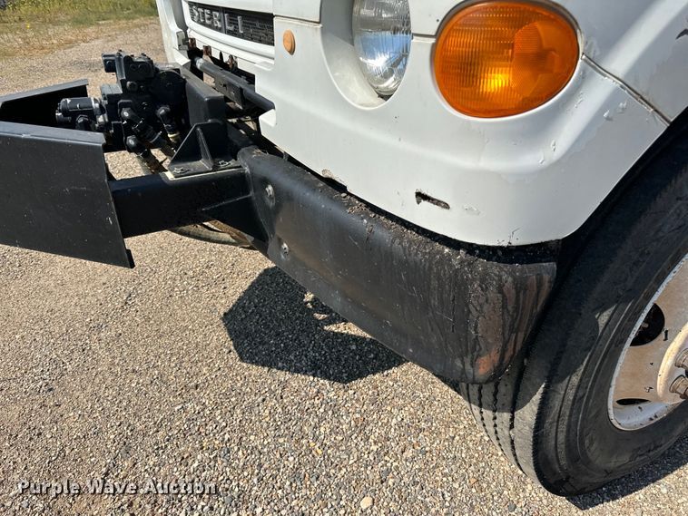 image for item DN0745 2005 Sterling  L7500 oil distributor truck