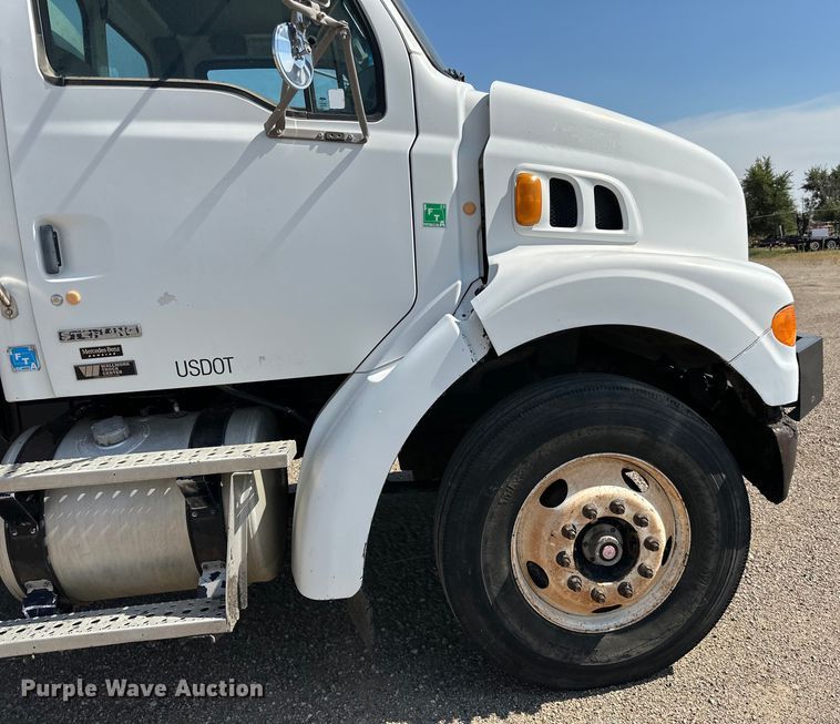 image for item DN0745 2005 Sterling  L7500 oil distributor truck