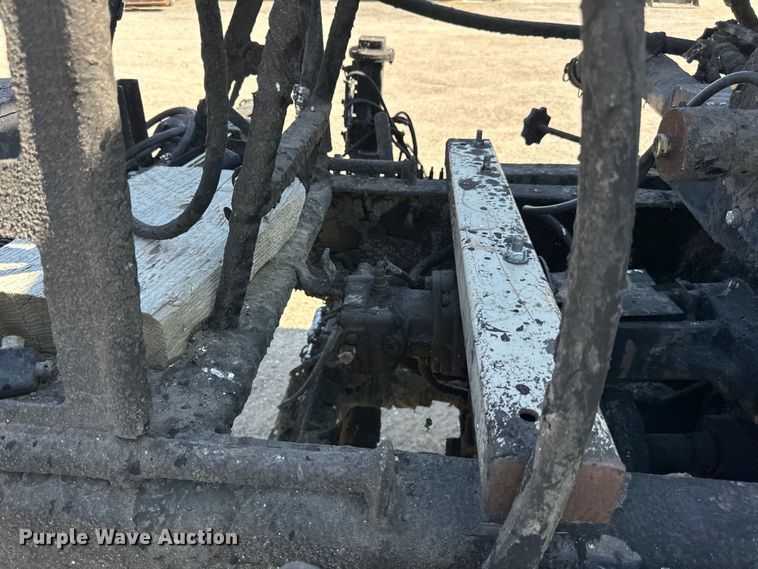 image for item DN0745 2005 Sterling  L7500 oil distributor truck