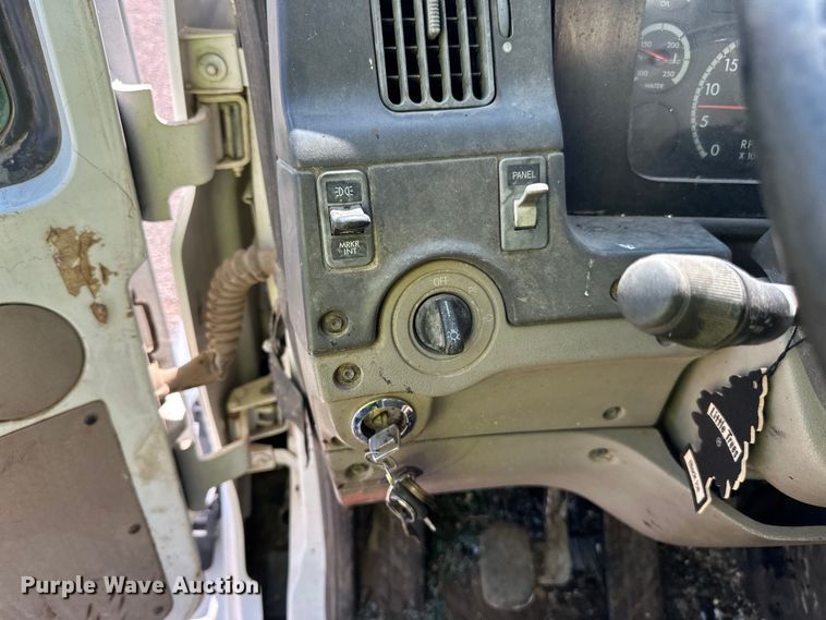 image for item DN0745 2005 Sterling  L7500 oil distributor truck