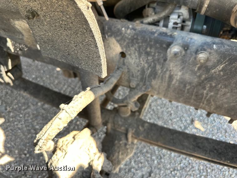 image for item DN0745 2005 Sterling  L7500 oil distributor truck