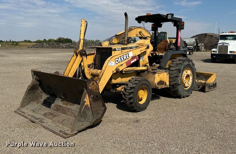 image for item DN0746 John Deere 210LE landscape tractor