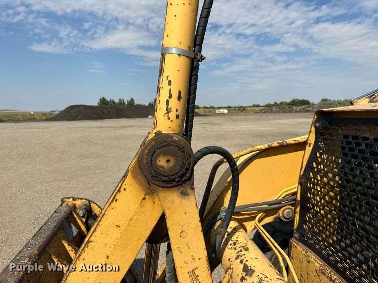 image for item DN0746 John Deere 210LE landscape tractor