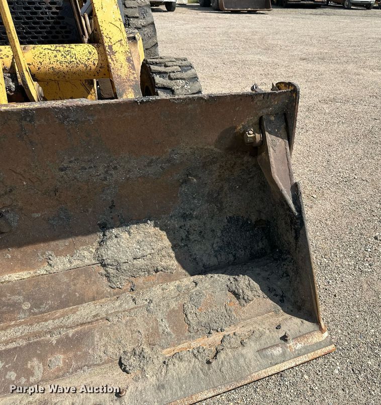 image for item DN0746 John Deere 210LE landscape tractor