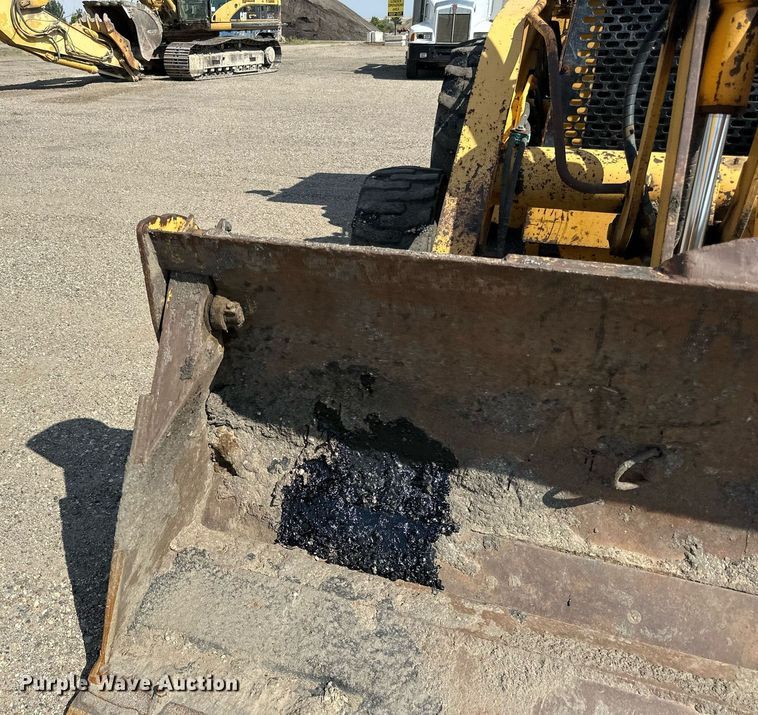 image for item DN0746 John Deere 210LE landscape tractor