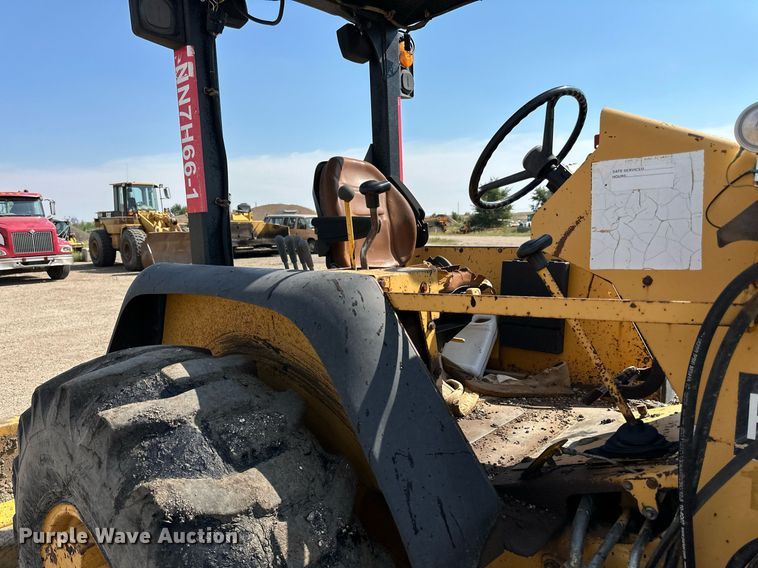 image for item DN0746 John Deere 210LE landscape tractor