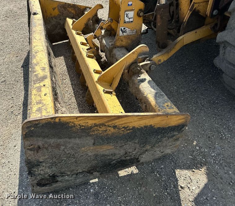 image for item DN0746 John Deere 210LE landscape tractor