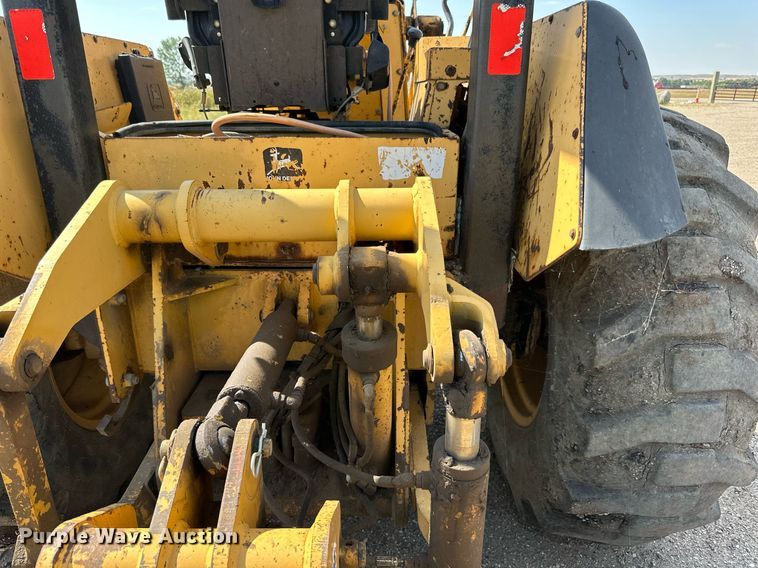 image for item DN0746 John Deere 210LE landscape tractor